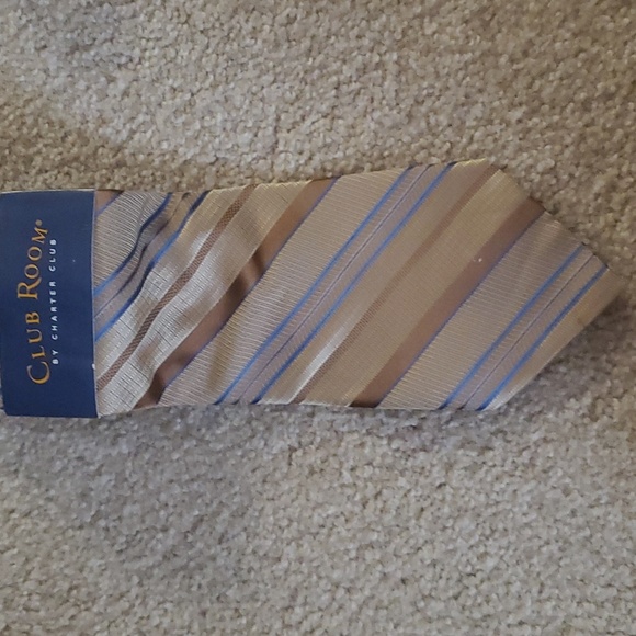 Tie - Picture 3 of 3